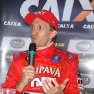 Retrato de Luciano Burti